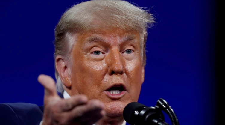 donald_trump_red_social
