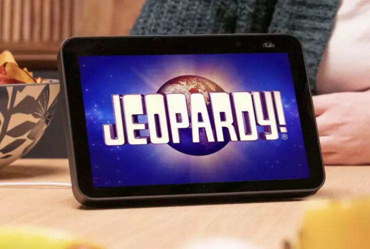 Tías recitan El Rosario con Alexa