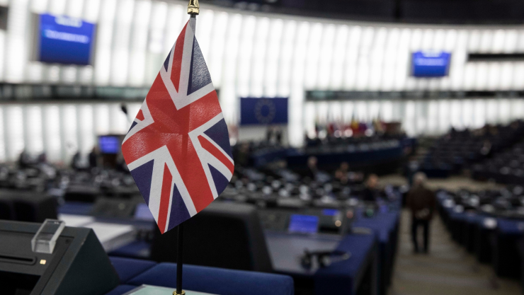 Muchos votantes expresaron su frustración por la incapacidad de May de concretar la salida británica de la UE, casi tres años después del referendo en el que se decidió el Brexit. Imagen: AP