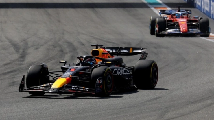¡Checo Pérez, fuera del podio! Norris derrota a Verstappen en Gran Premio de Miami y logra primer triunfo en F1