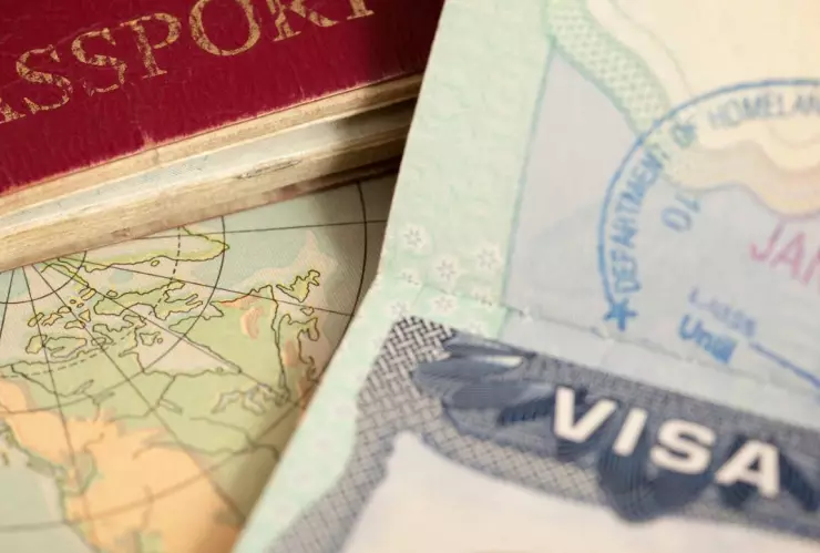 visa americana y pasaporte