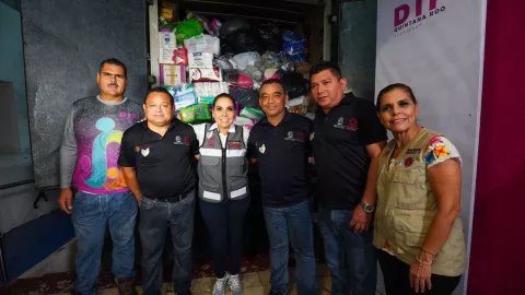 El Gobierno de Quintana roo envió más de 50 tonaledas de ayuda humanitaria para Guerrero
