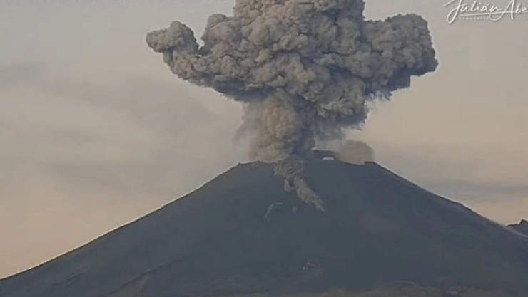 volcán popocatépetl explosión jueves 2 febrero 2023