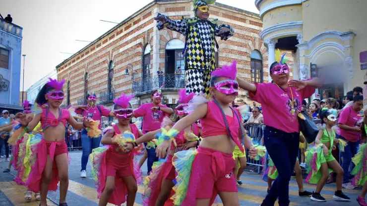 Cierre de calles en Mérida por el Desfile Infantil del Carnaval de Mérida 2024