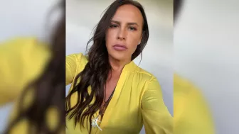 Las postales de la trayectoria de Karla Sofía Gascón