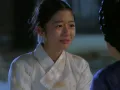 En el episodio 4, la historia sigue desplegándose con la gracia de un susurro estelar, mientras Do Min-joon intenta mantener su imperturbable distancia, consciente de los tres meses que aún le quedan antes de partir.