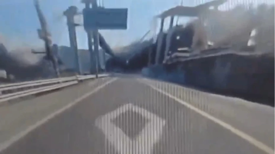 Colapso de puente en Corea del Sur 25 febrero 2025.jpg