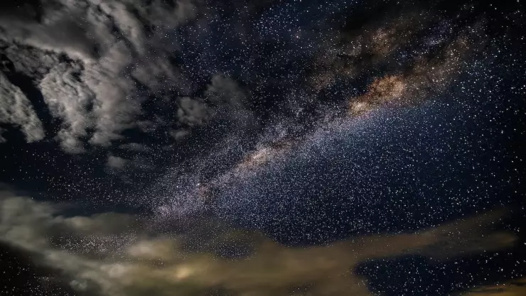 Así se escuchan los sonidos del Sol y la Tierra, según la NASA