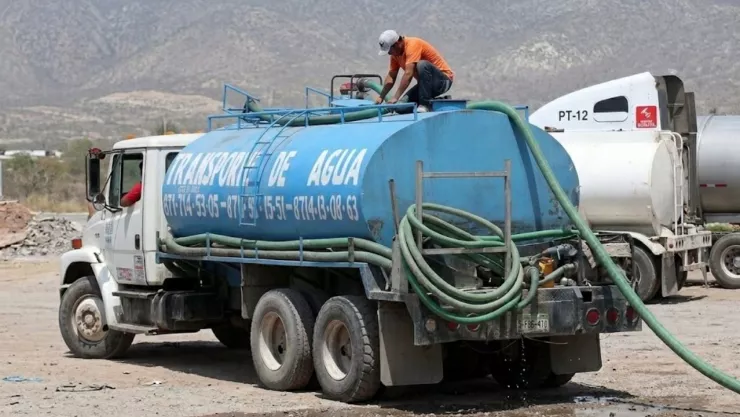 Pipas de agua Torreón: Cómo pedirlas GRATIS a domicilio