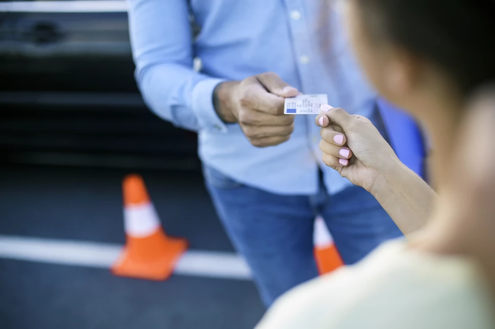 Licencia de conducir permanente y gratis en abril si vives en este estado