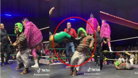 luchador lanza patada voladora a Medio Metro