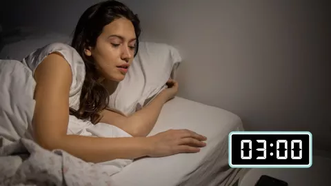 ¿Qué significa despertarse exactamente a las 3 de la mañana?