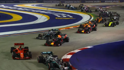 Fórmula 1 cancela carreras en Azerbaiyán, Japón y Singapur