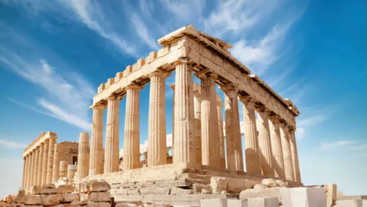 Ataque desata pánico entre turistas en la Acrópolis de Atenas en Grecia; reportan dos víctimas