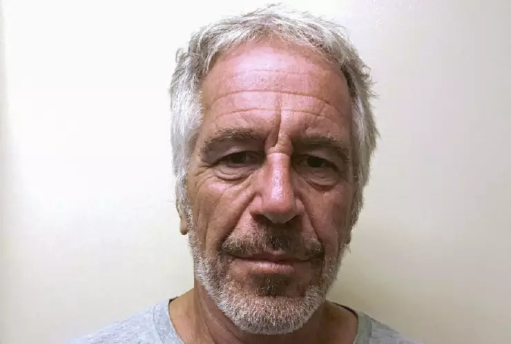 En la agenda de Epstein aparecen nombre de altos funcionarios y personalidades destacadas de Estados Unidos. El director de la CIA es nombrado en el documento.