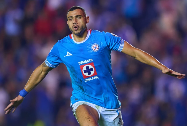 Giorgos Giakoumakis podría ser uno de los sacrificados para liberar un cupo de extranjero