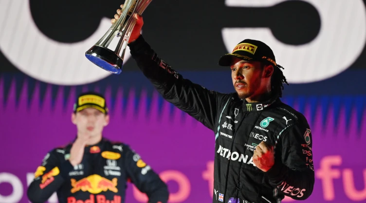 Lewis Hamilton gana el Gran Premio de Arabia Saudita