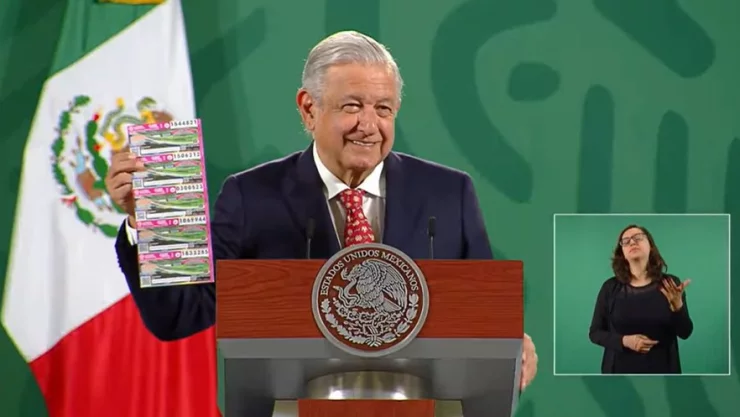 AMLO llama a compra ‘cachito’ para sorteo del 15 de septiembre