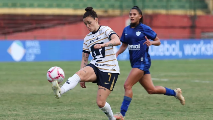 Stephanie Ribeiro en la Ladies Cup con Pumas Femenil.jpg