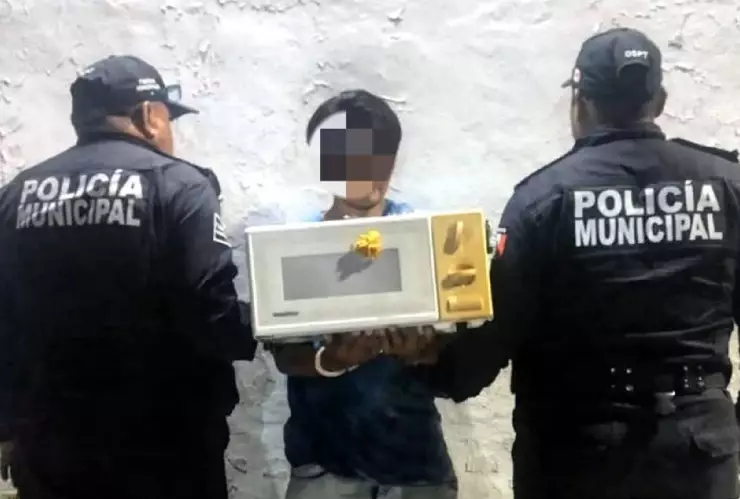 Detienen a hombre por el presunto robo a casa habitación en Progreso Por presunto robo a casa habitación, detienen a un hombre en Progreso