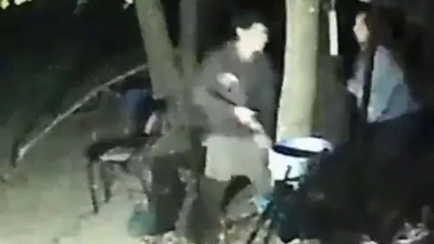 Celebración de jubilación termina en asesinato a tiros