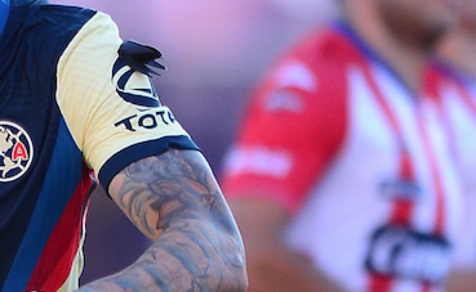 América Manuel “Loco” Valdés
