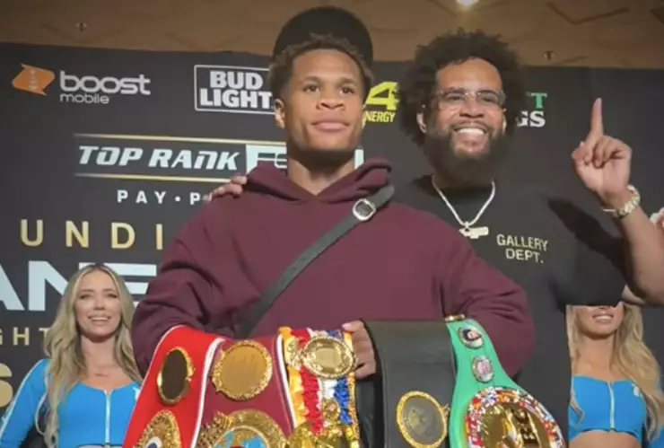 devin haney retirar a lomachenko pelea