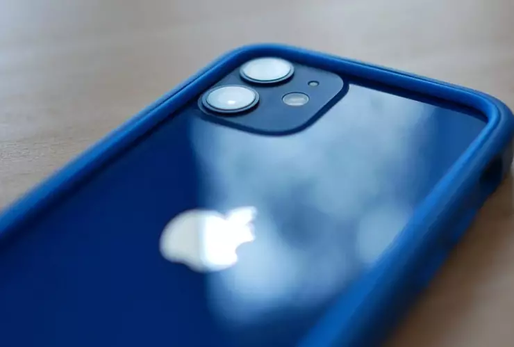 Francia detiene venta del iPhone 12 por su nivel de radiación demasiado alto