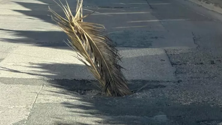 Se abre hundimiento en rampa de Cubillas; habitantes exigen explicación