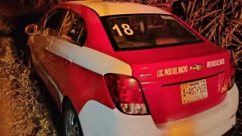 Asaltan a taxista en Paso del Macho