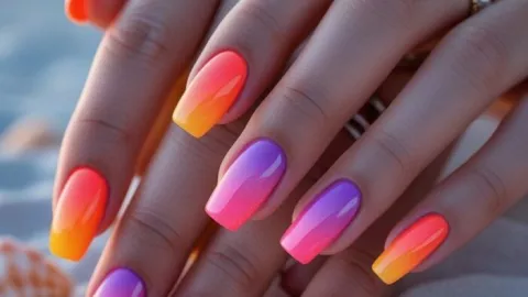 13 diseños de uñas para playa que en las manos se ven increíbles: sencillas, elegantes y modernas