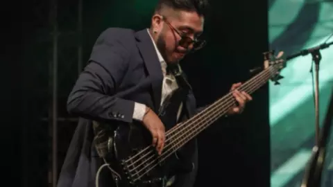 Muere bajista de la banda de ska Módulo Ghetto; ¿de qué falleció Álvaro Sosa?
