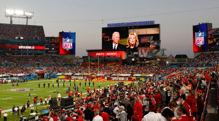 JOEBIDENsuperbowl.jpg