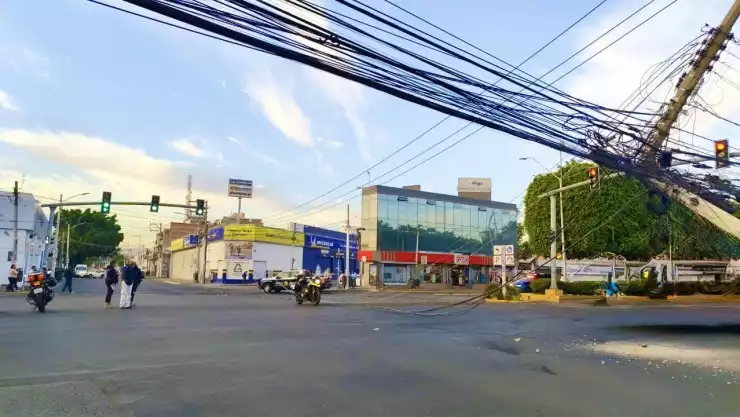 Cableado derribado.jpeg