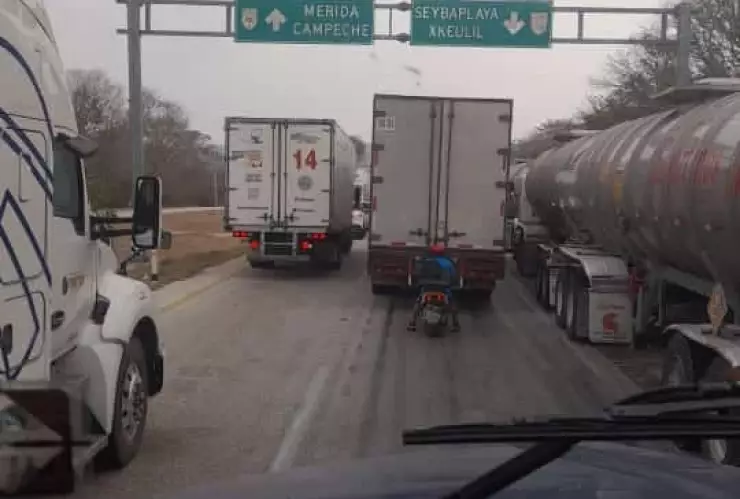 FOTO ¿Qué está pasando en la autopista Champotón-Campeche