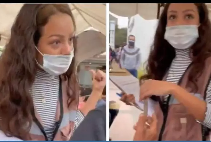 Le negó vacuna a una mujer mayor, en redes la llaman #LadyProle