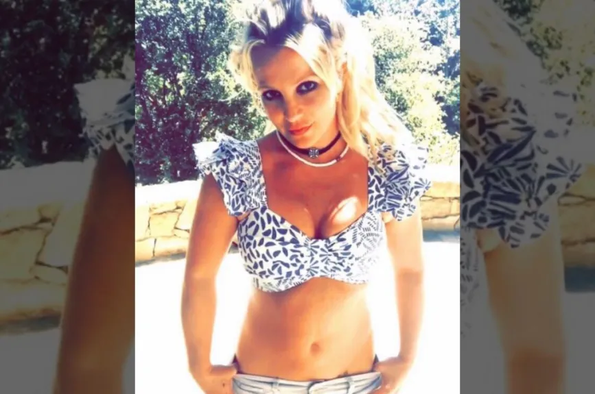 Britney en shortsBritney.jpg
