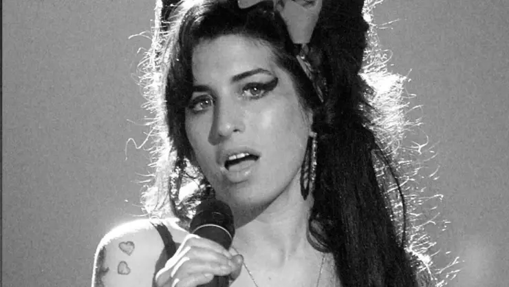 ¿De qué murió Amy Winehouse_ Esto reveló la autopsia de la legendaria cantante