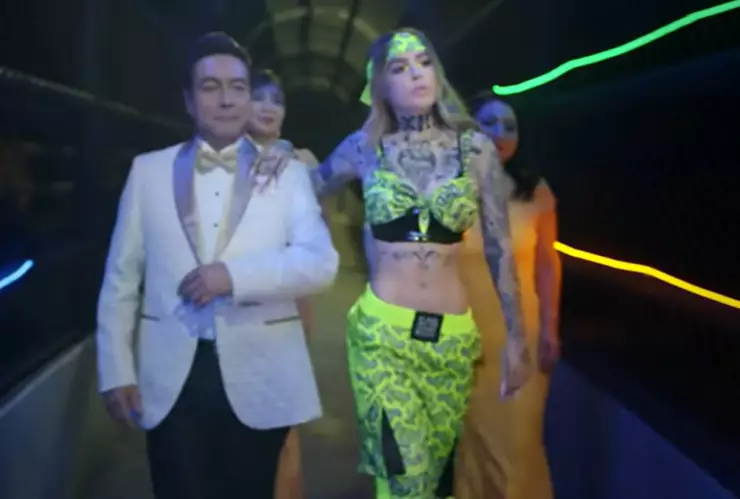 PORTADA Belinda Ángeles Azules.jpg