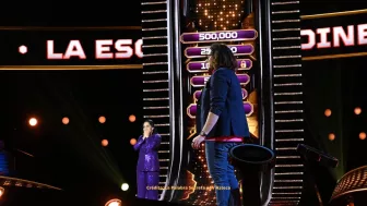 26 Ángel hizo un gran trabajo y fue ascendiendo en la escalera.jpg