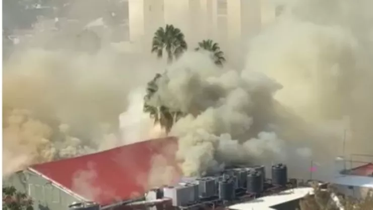 ÚLTIMA HORA Reportan ENORME incendio en edificio de Providencia; así se observa la columna de humo