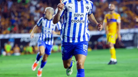 Rayados recibe a los Felinos en el Esatdio BBVA, ¿quién pasará a la semifinal?