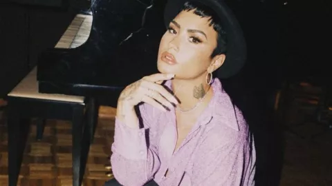 demi-lovato-pansexual.jpg