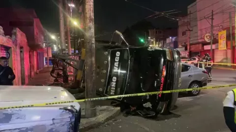 Una grúa volcó y mató a Verónica, joven que esperaba un taxi en la GAM, CDMX