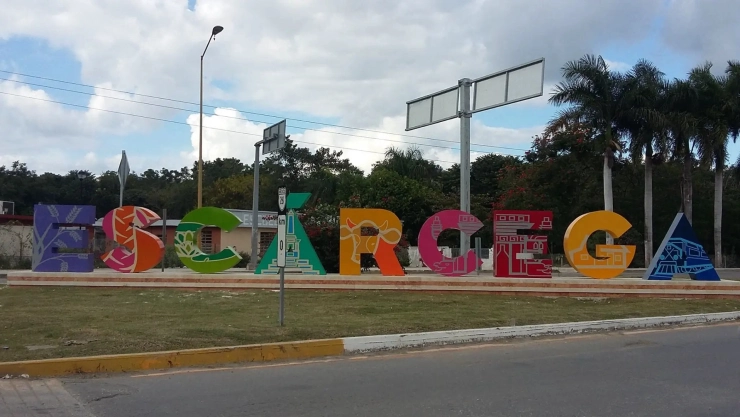 Ocurrió en Escárcega: Hombre descubre a su esposa tomando, le reclama y termina herido con un arma blanca