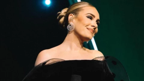 Katy Perry señala que conoció a Adele... ¡Por un robo!