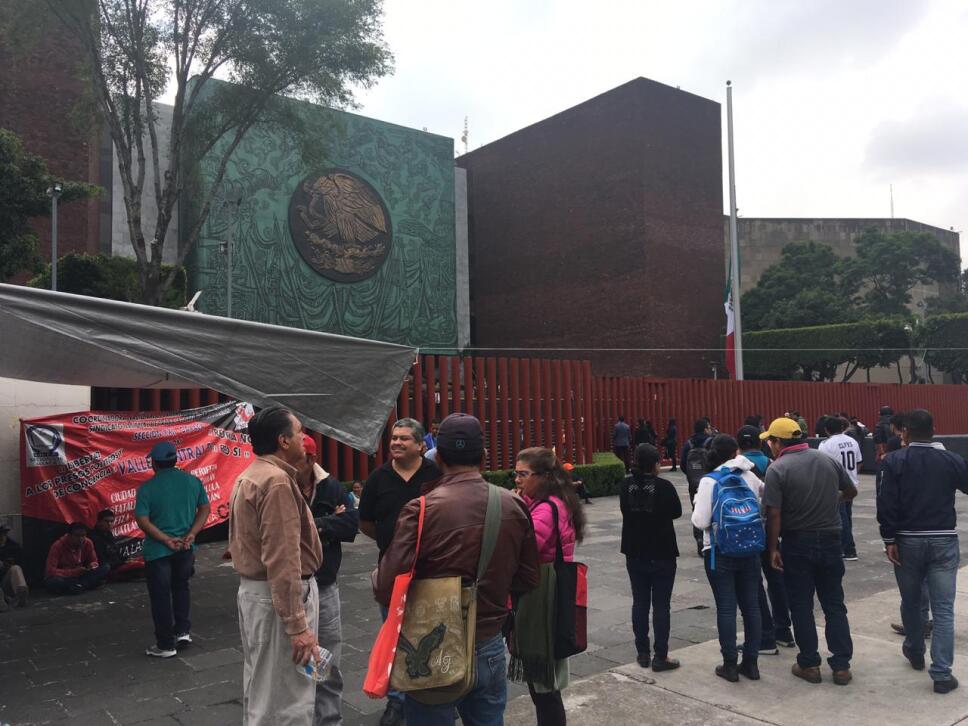 Bloqueo Diputados.jpg
