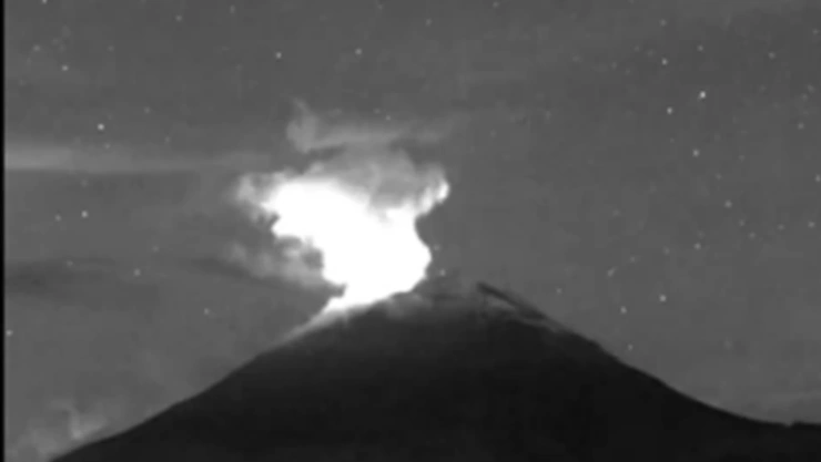 Volcán Popocatépetl hoy 16 de julio de 2024 presenta EXPLOSIÓN