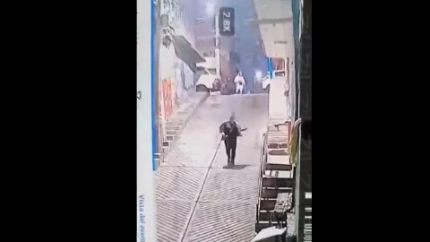Video-mujer-corre-para-evitar-presunto-secuestro-en-Naucalpan