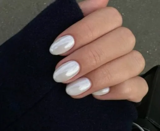diseños hermosos de uñas largas para lucir en Año Nuevo